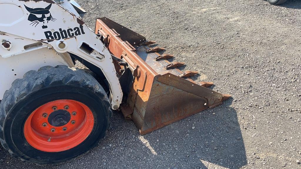 BOBCAT S185 SKID STEER