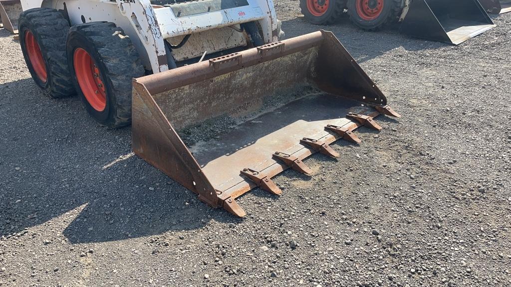 BOBCAT S185 SKID STEER