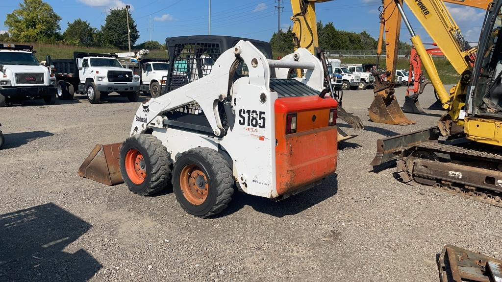 BOBCAT S185 SKID STEER
