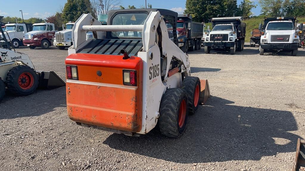 BOBCAT S185 SKID STEER