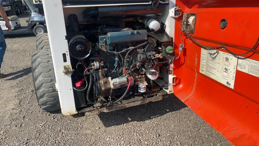 BOBCAT S185 SKID STEER