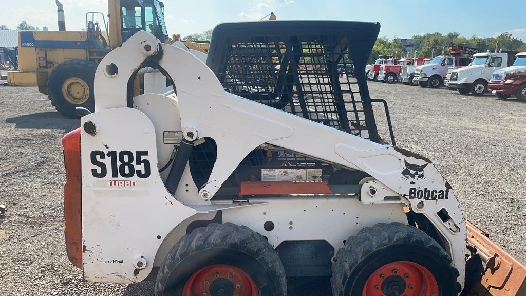BOBCAT S185 SKID STEER