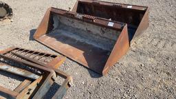66" SMOOTH SKID STEER BUCKET