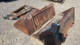 66" SMOOTH SKID STEER BUCKET