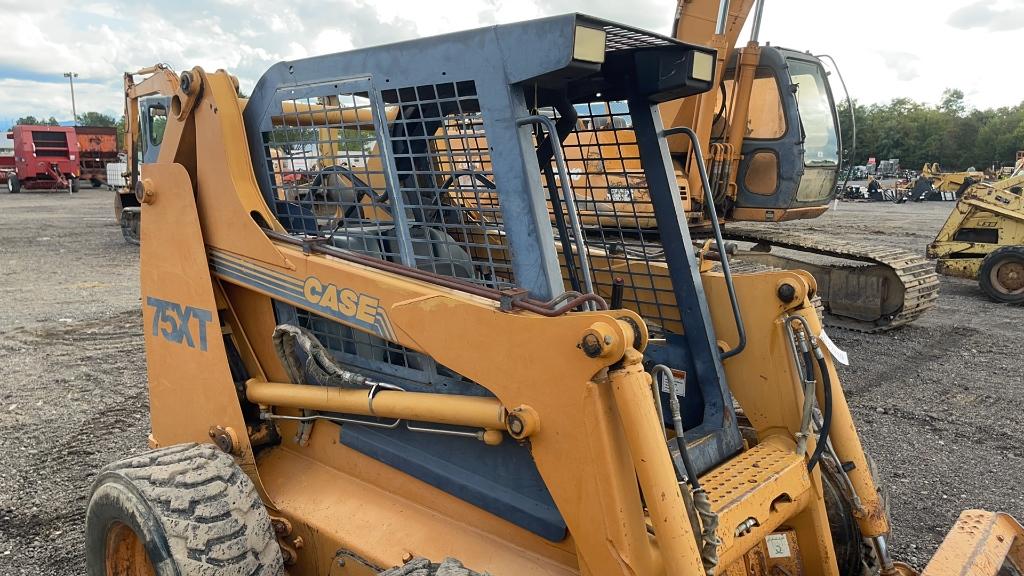 CASE 75XT SKID STEER