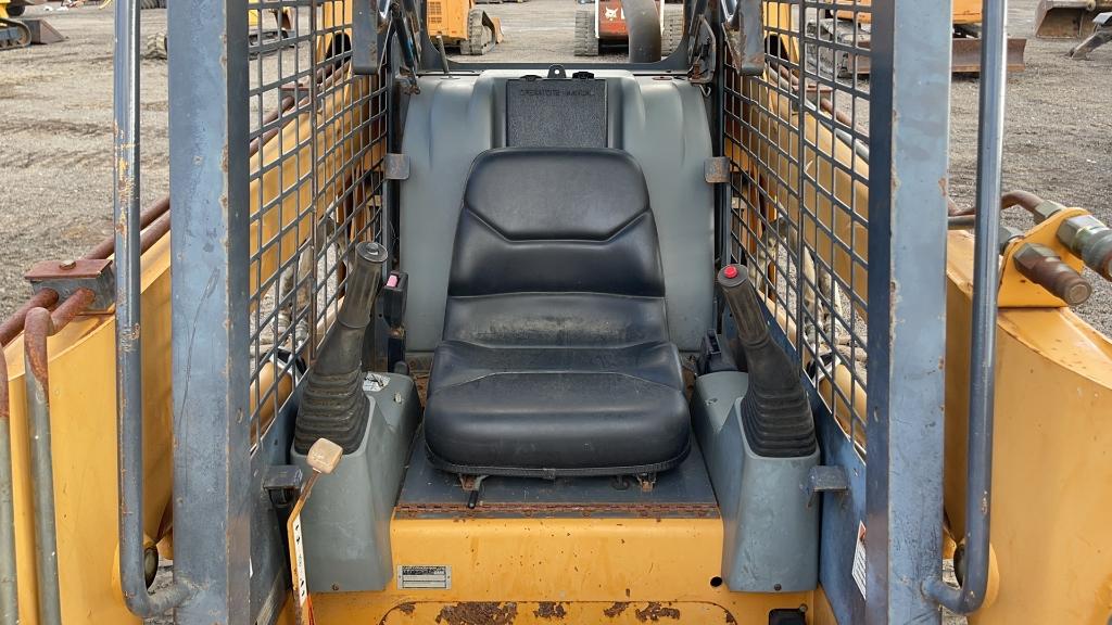 CASE 75XT SKID STEER