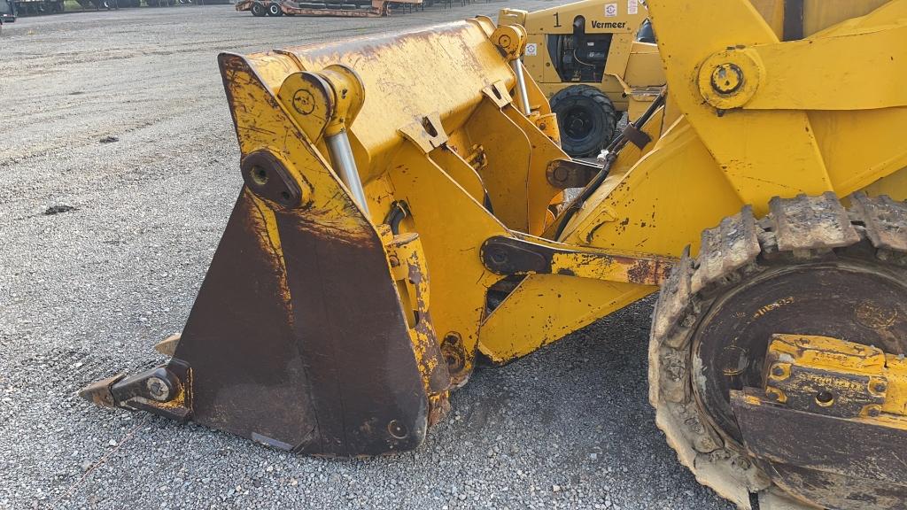 JOHN DEERE 755 TRACK LOADER