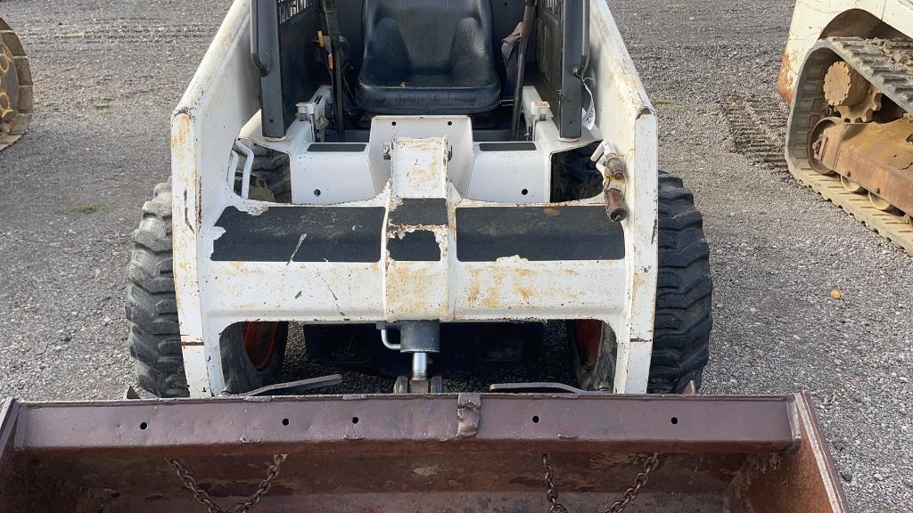 BOBCAT 753 SKID STEER