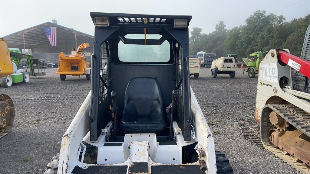 BOBCAT 753 SKID STEER