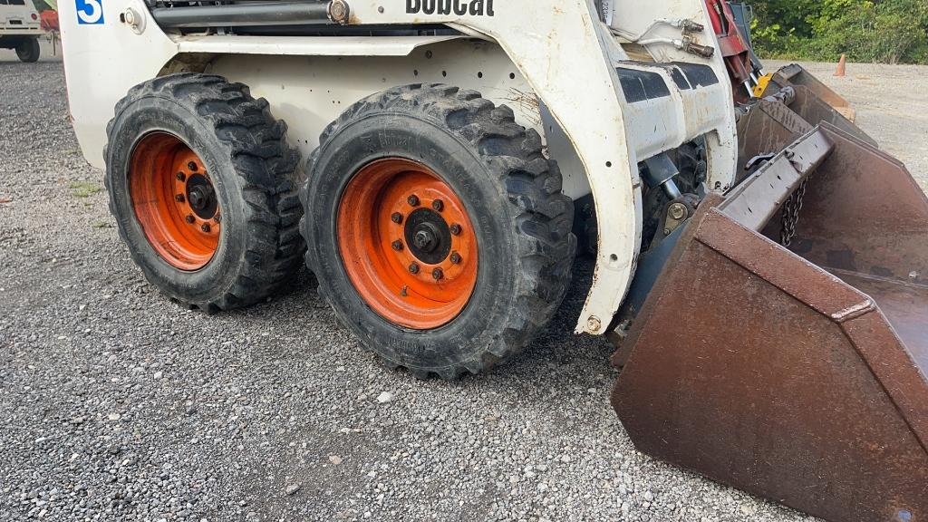 BOBCAT 753 SKID STEER