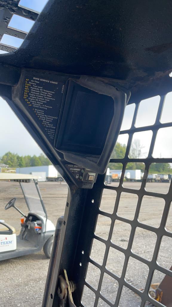 BOBCAT 753 SKID STEER