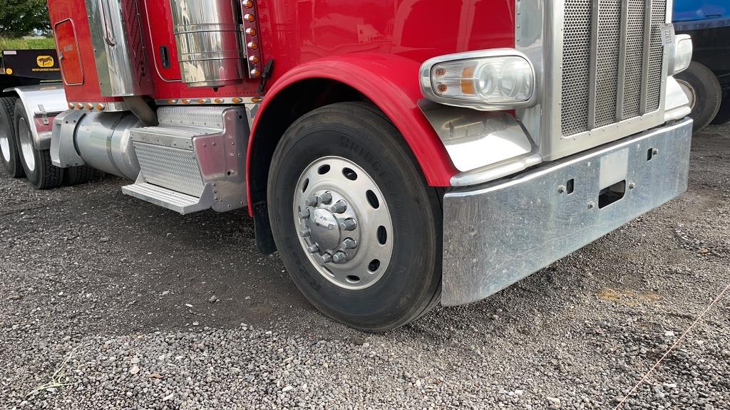 2014 PETERBILT 389 EXHD TANDEM AXLE ROAD TRACTOR
