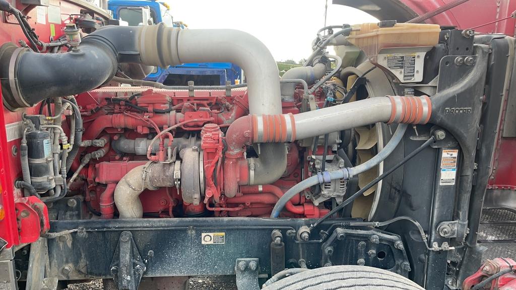 2014 PETERBILT 389 EXHD TANDEM AXLE ROAD TRACTOR