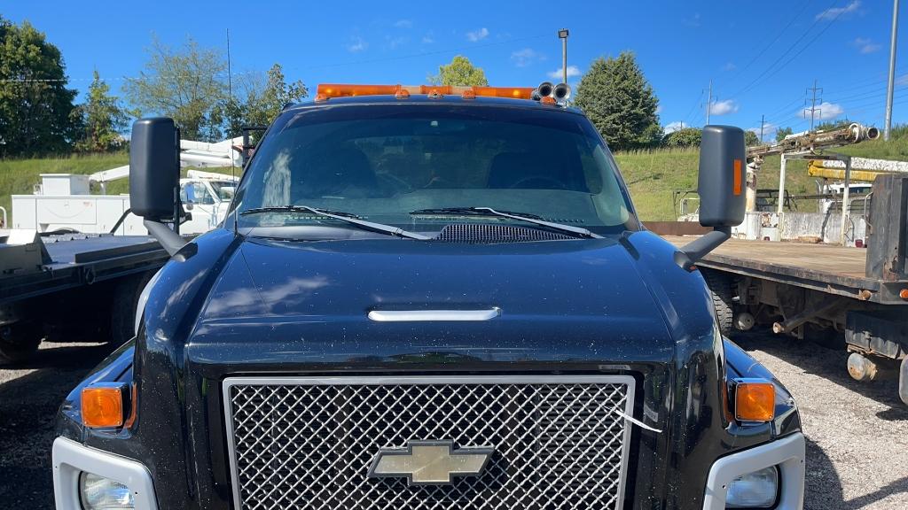 2003 CHEVY C6500 ROLLBACK TRUCK