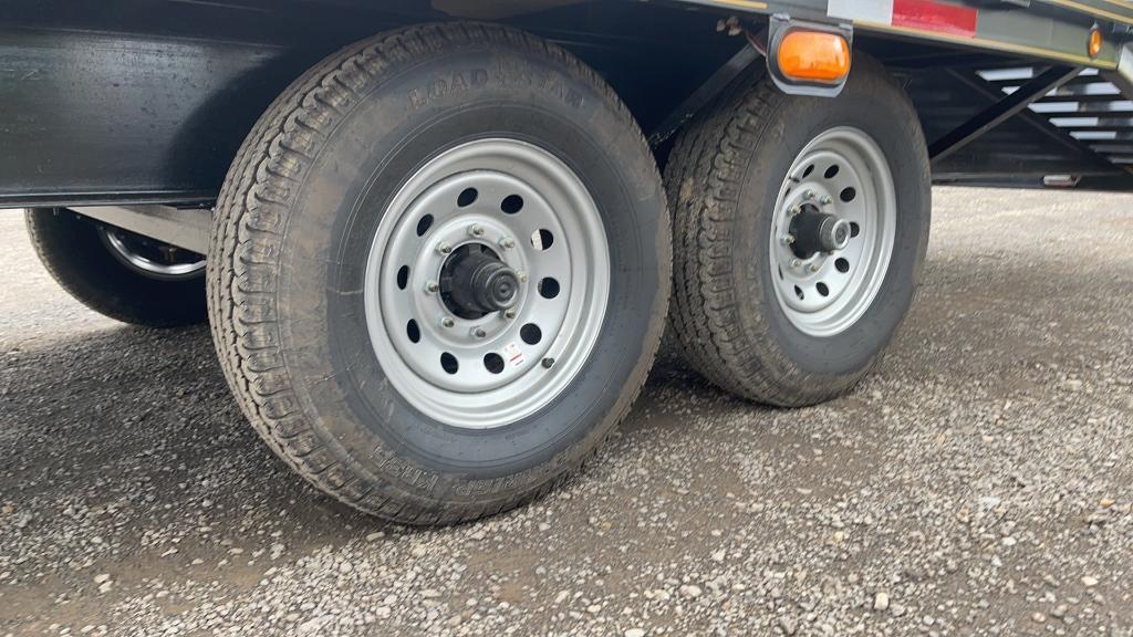 2021 P AND T 25' FLATBED GOOSNECK TRAILER