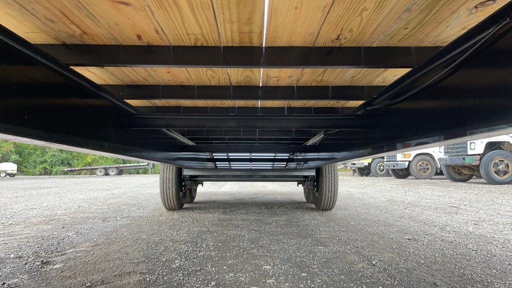 2021 P AND T 25' FLATBED GOOSNECK TRAILER