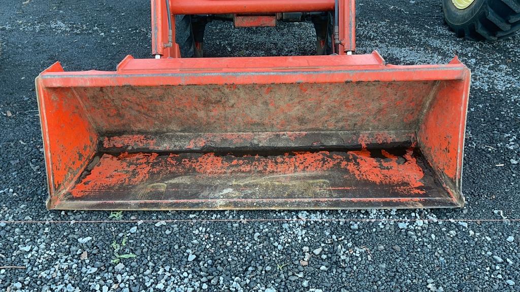 KUBOTA L4400 TRACTOR