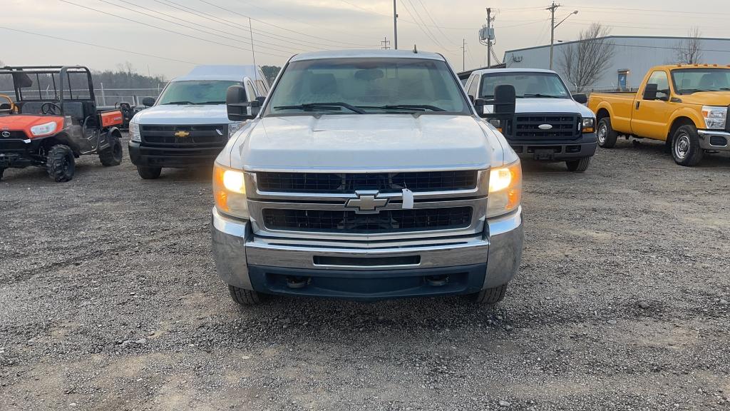 '07 CHEVROLET 2500HD PICKUP TRUCK