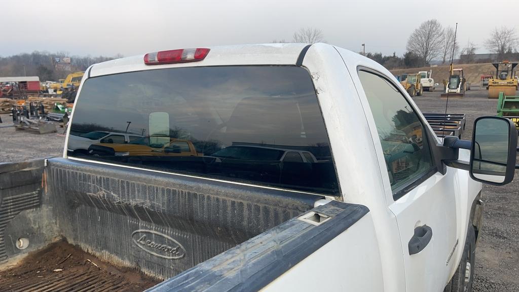 '07 CHEVROLET 2500HD PICKUP TRUCK