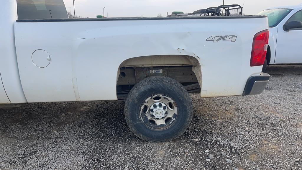 '07 CHEVROLET 2500HD PICKUP TRUCK