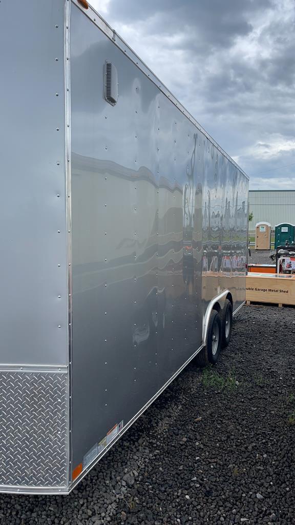 2021 HOMESTEADER 8'X20' ENCLOSED TRAILER