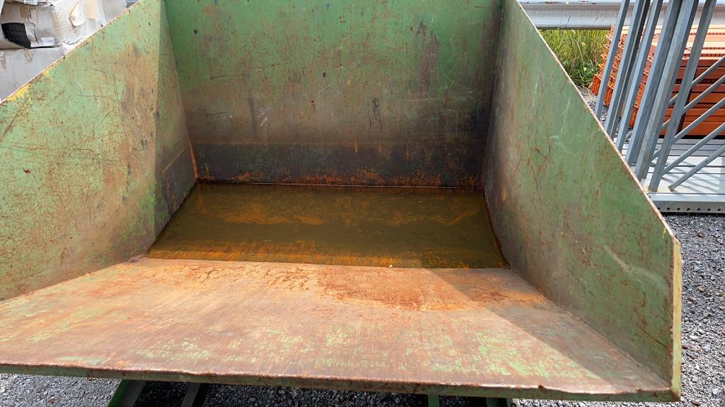 FORKLIFT TRASH HOPPER