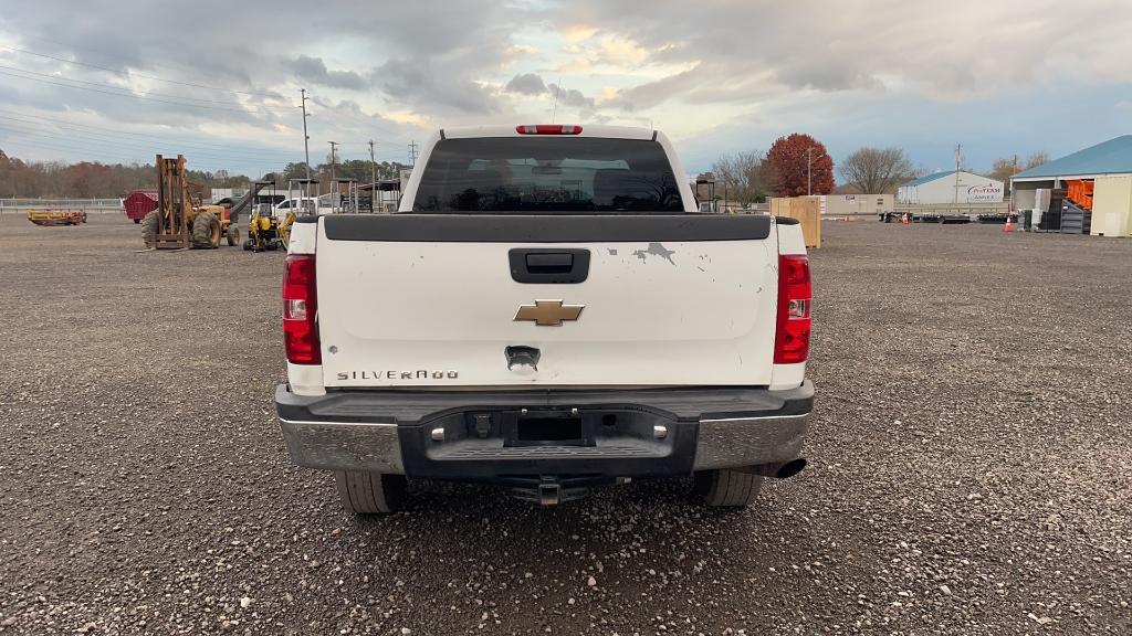 2010 CHEVROLET 2500 HD PICKUP TRUCK