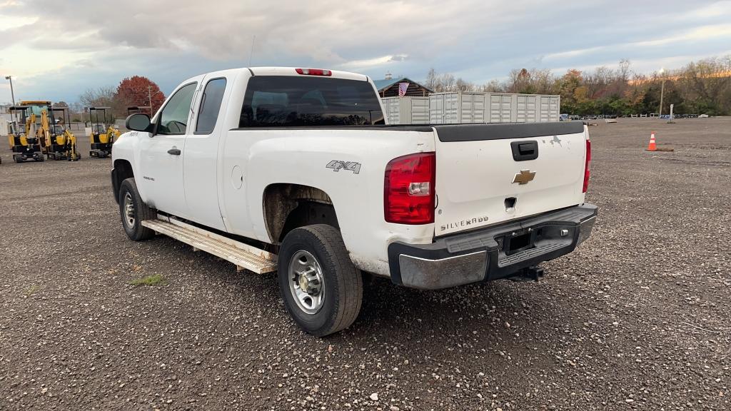 2010 CHEVROLET 2500 HD PICKUP TRUCK