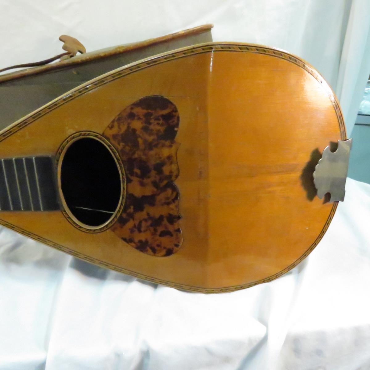 Antique Bowl Back Mandolin with case repairable