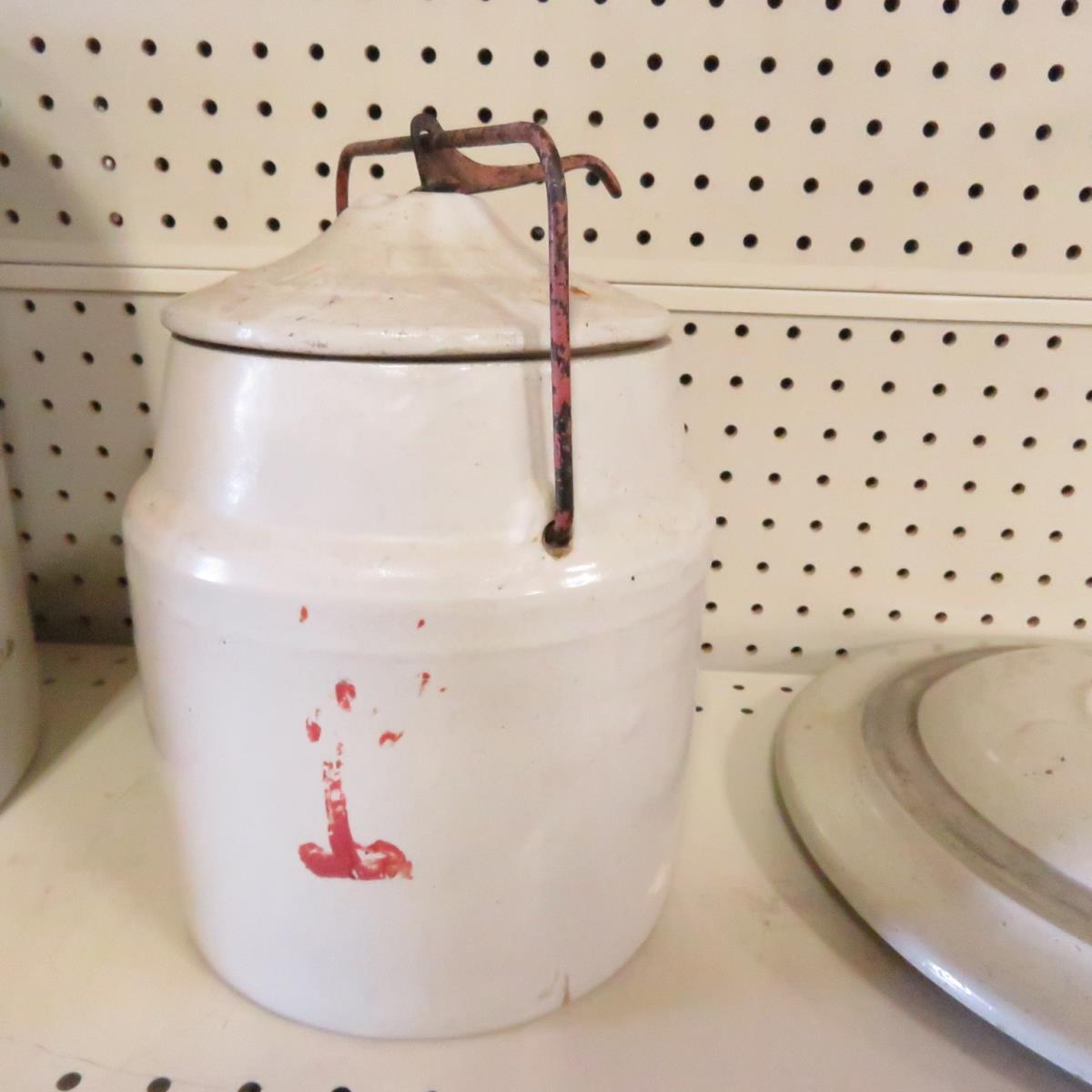 1 Gallon stoneware jar with lid and 5/6 gallon lid