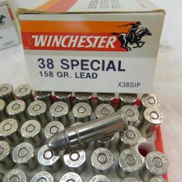 Ammunition: 240+ rounds .38 Special