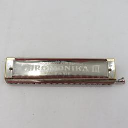 M Hohner Chromonika III Key of C Harmonica