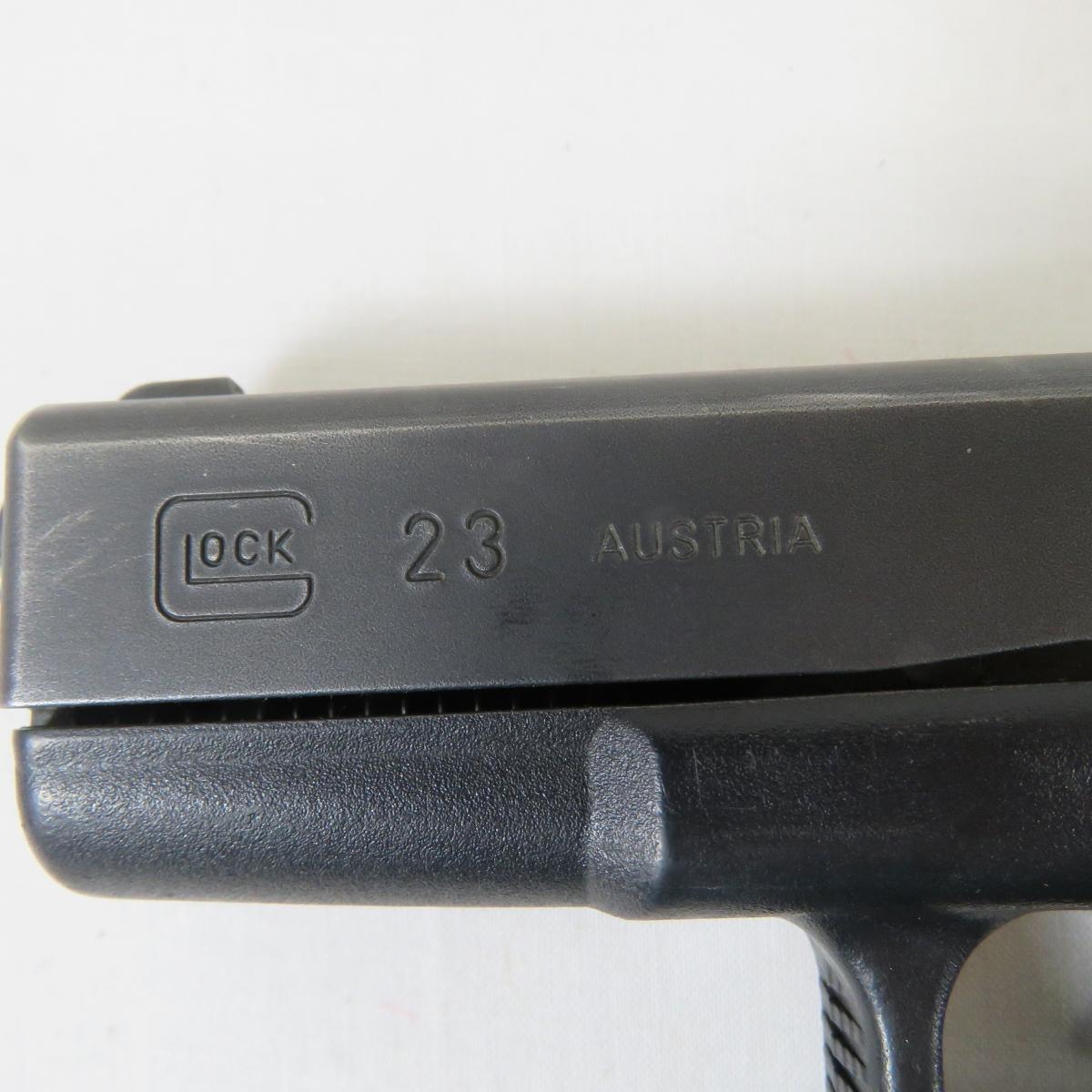 Glock 23 .40 S&W Pistol
