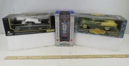 2 Diecast 1:18 Car Models & Gas Pump in Boxes