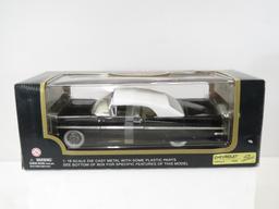 2 Diecast 1:18 Car Models & Gas Pump in Boxes