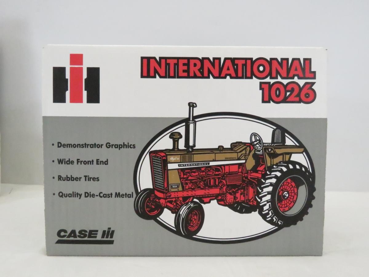 ERTL International 1026 & 1456 1:16 NIB