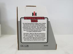 ERTL International 1026 & 1456 1:16 NIB