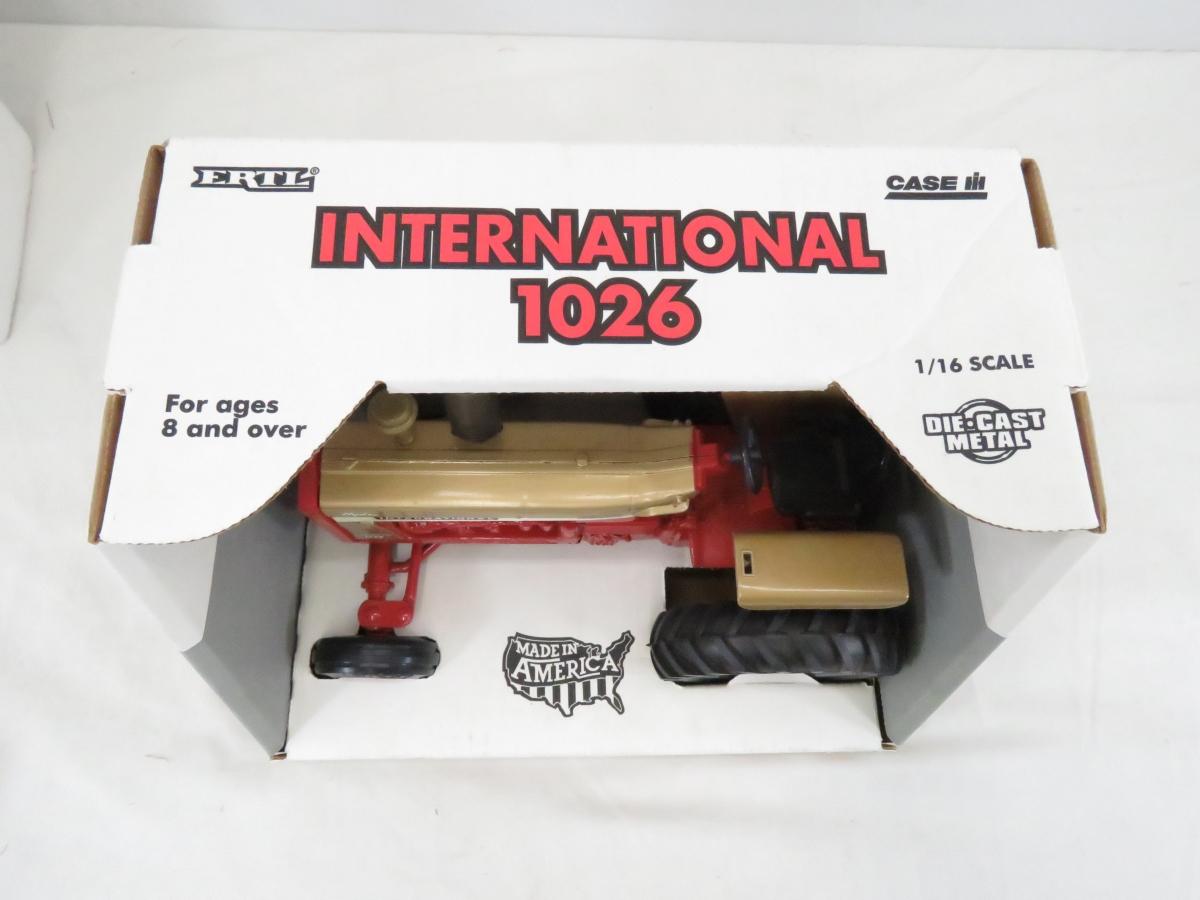 ERTL International 1026 & 1456 1:16 NIB