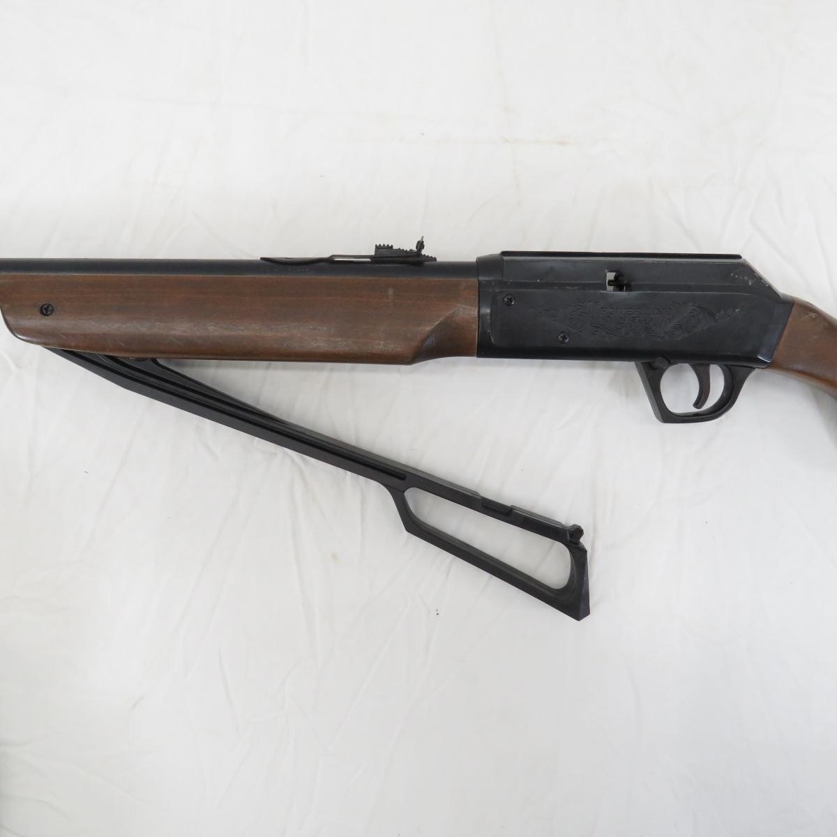 Daisy Powerline 970 BB Rifle with Clip