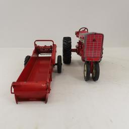 IH & McCormick Red Tractors & Farm Equipment