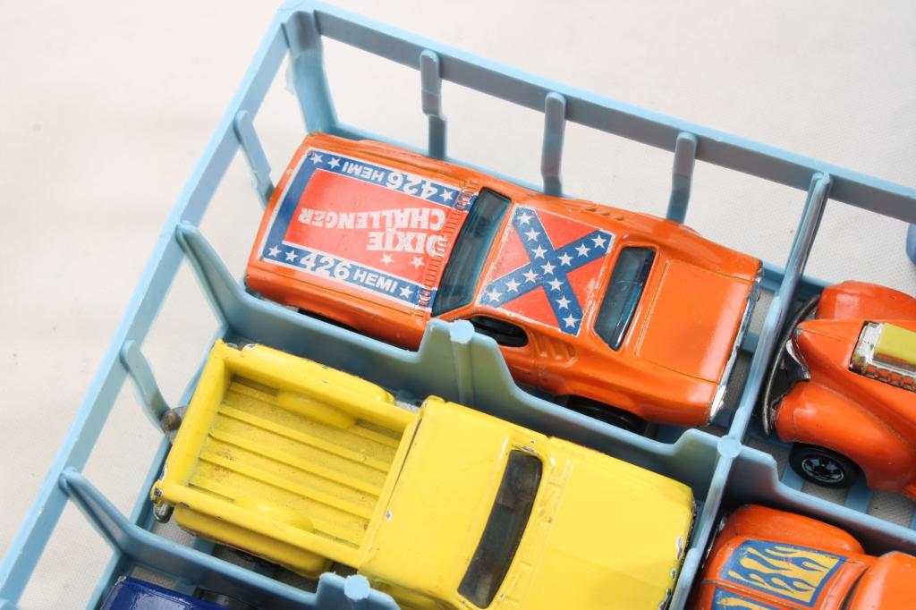 Matchbox Car Case w/24 Cars Hot Wheels/Matchbox