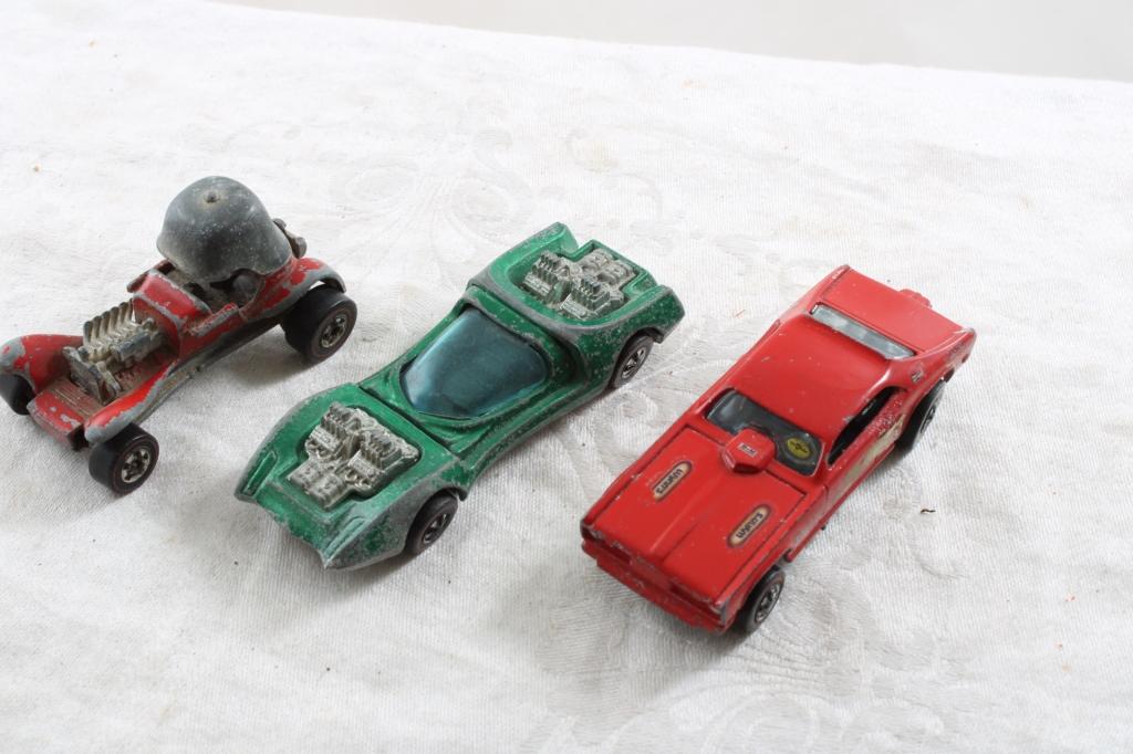 3 Hot Wheels Redlines1969 Red Baron, Mod Quad, &