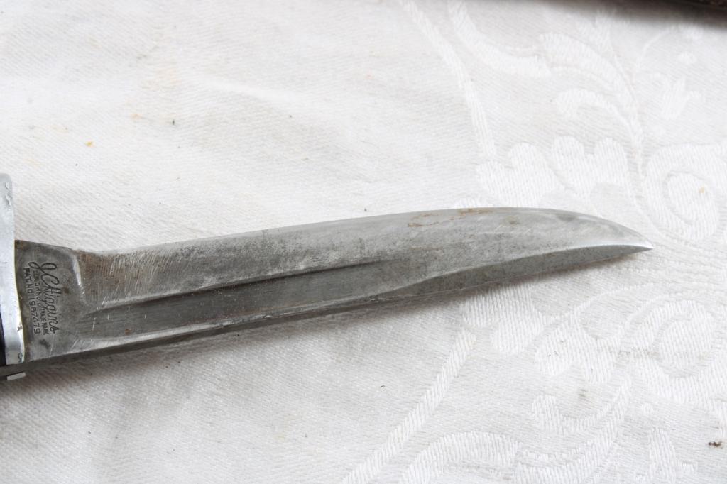 J R Higgins #1967479 Fixed Blade Knife w/Sheath