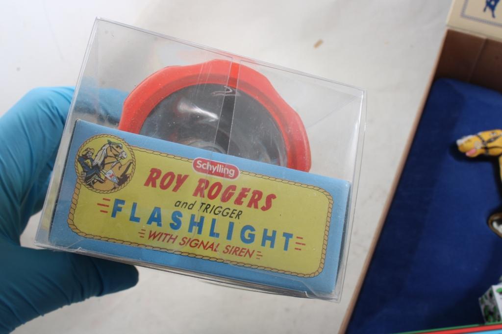 Roy Rogers & Trigger Schylling Wind Up, Flashlight