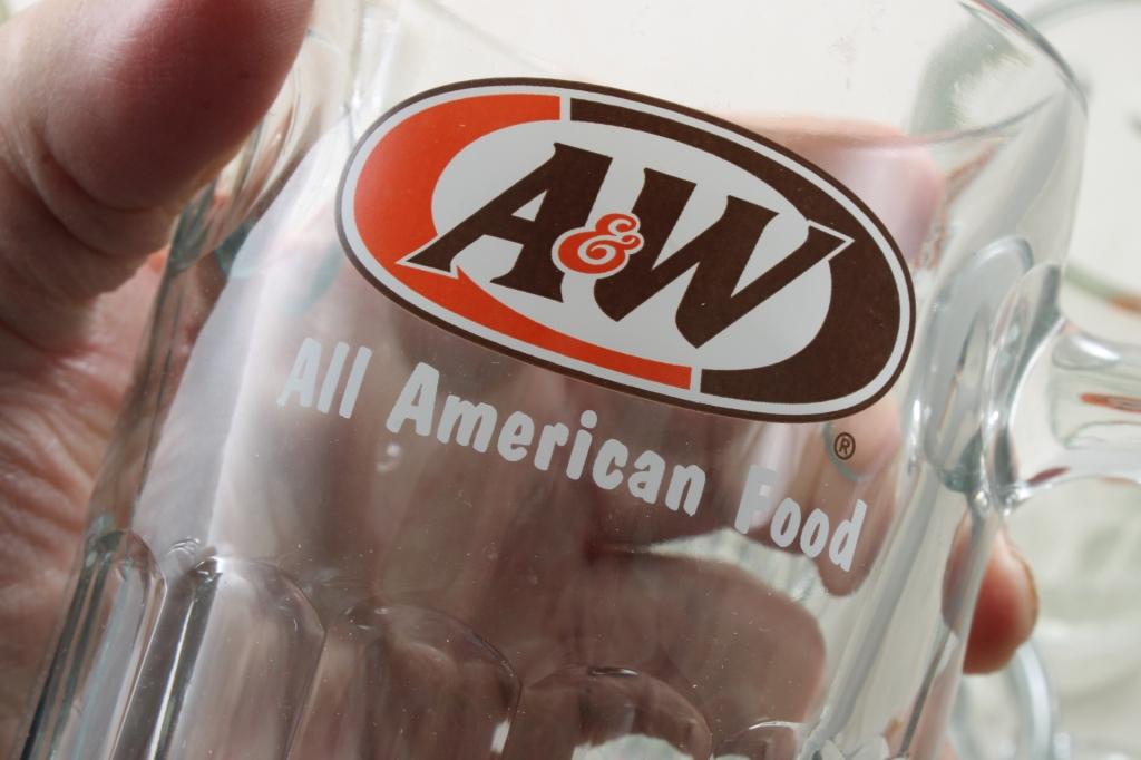 8 A&W Root Beer Mugs