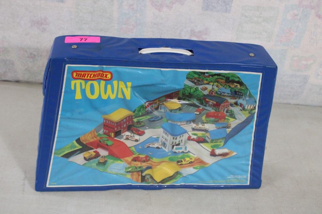 1977 Lesney Matchbox Fold Out Town Case