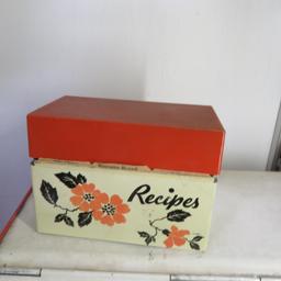 Vintage Hall's Red Poppy Canister Set, Tin Pieces