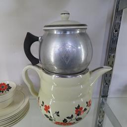 Vintage Hall's Red Poppy Coffee Service