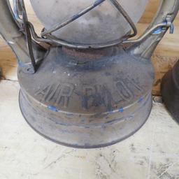 4 Antique Lanterns- Dietz No 8 Air Pilot & Others