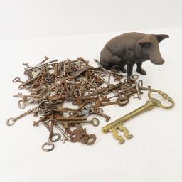 Antique Skeleton Keys & Cast Iron Pig Bank